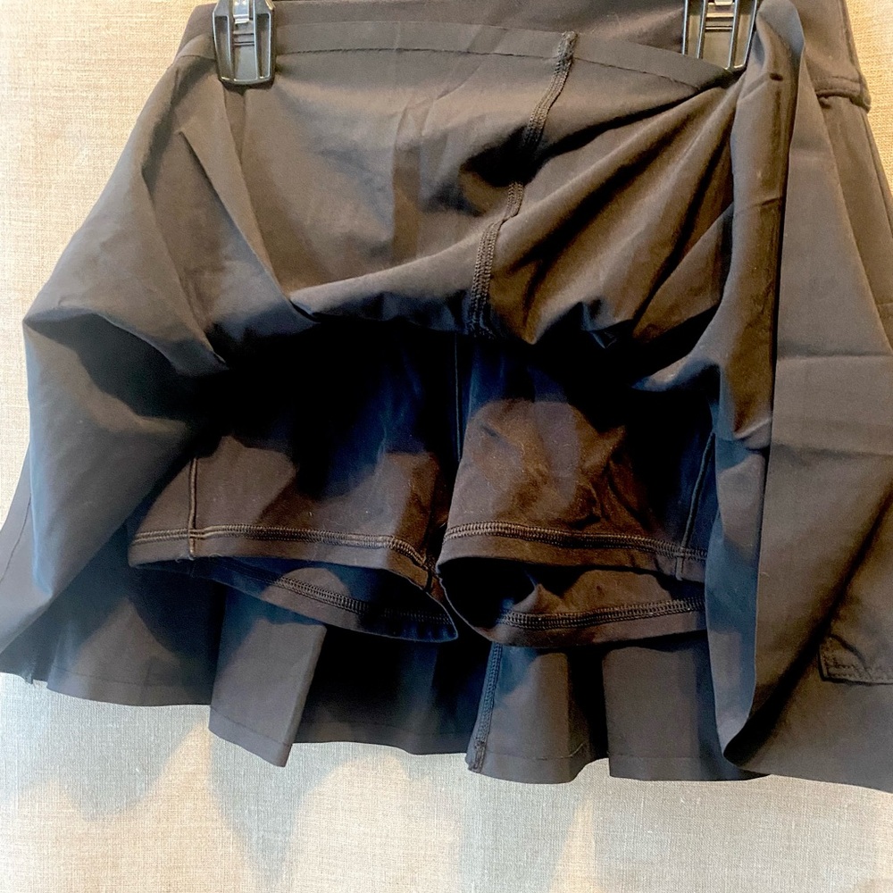 Offline by Aerie Black Athletic Skort with Pockets - Picture 4 of 5